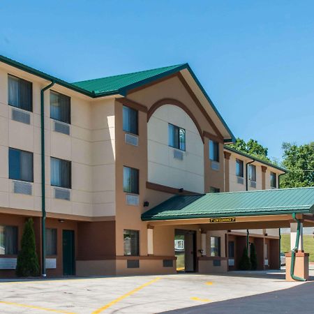 Quality Inn Meadville Exterior photo